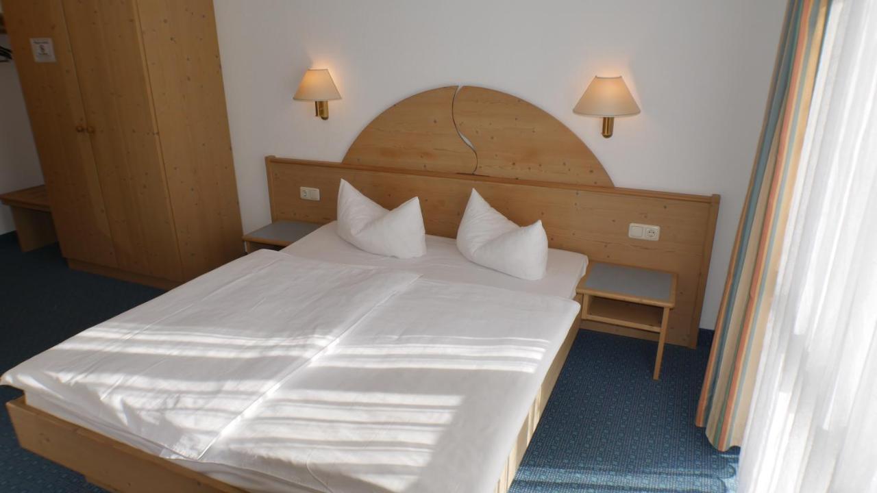 Hotel Zur Werra Schmalkalden Luaran gambar